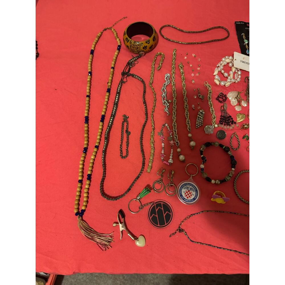 Vintage to Modern Mixed Costume Jewelry Reseller Lot - As-Is Craft Repair - Picture 4 of 16